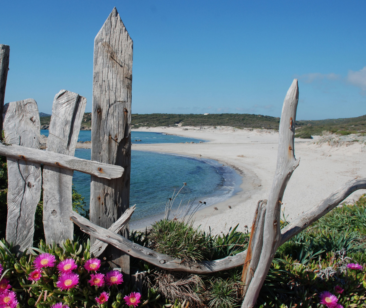 spiaggia la marmorata santa teresa di gallura